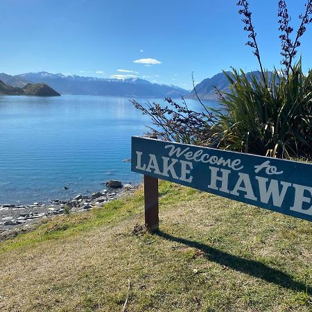 Views On Parry - Lake Hawea Holiday Home 外观 照片