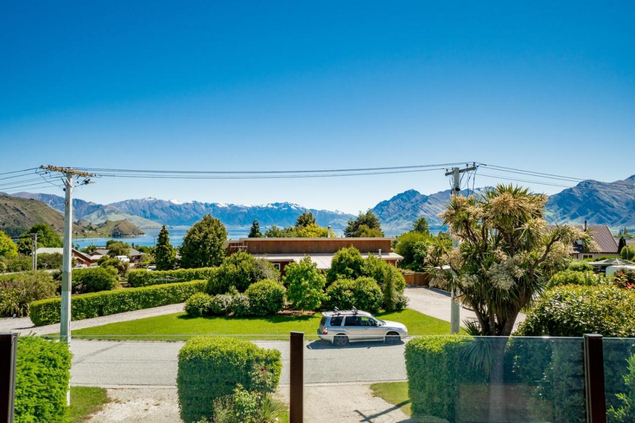Views On Parry - Lake Hawea Holiday Home 外观 照片