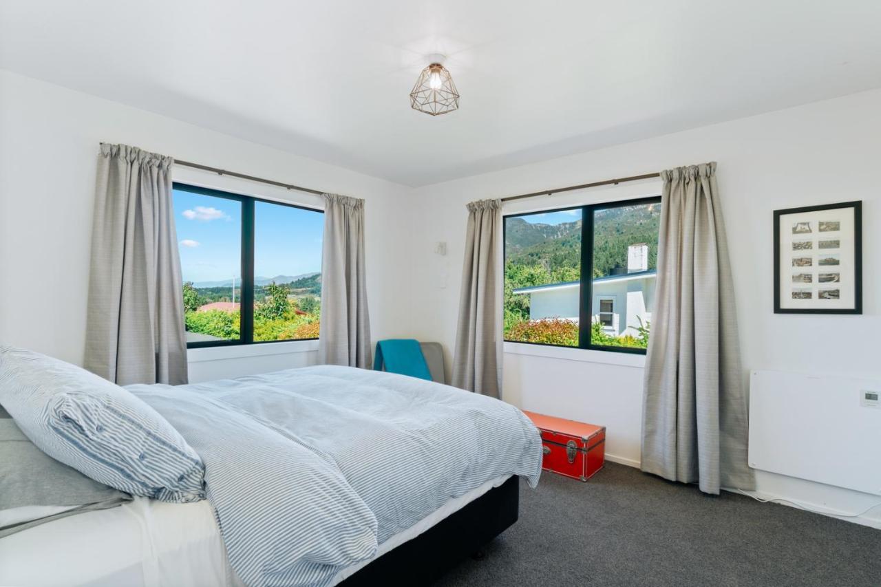 Views On Parry - Lake Hawea Holiday Home 外观 照片